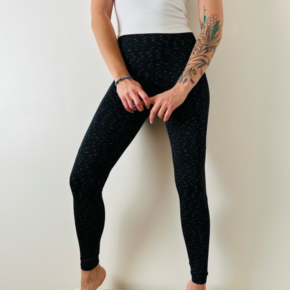 Victoria secret sport leggings tights - Picture 3 of 4